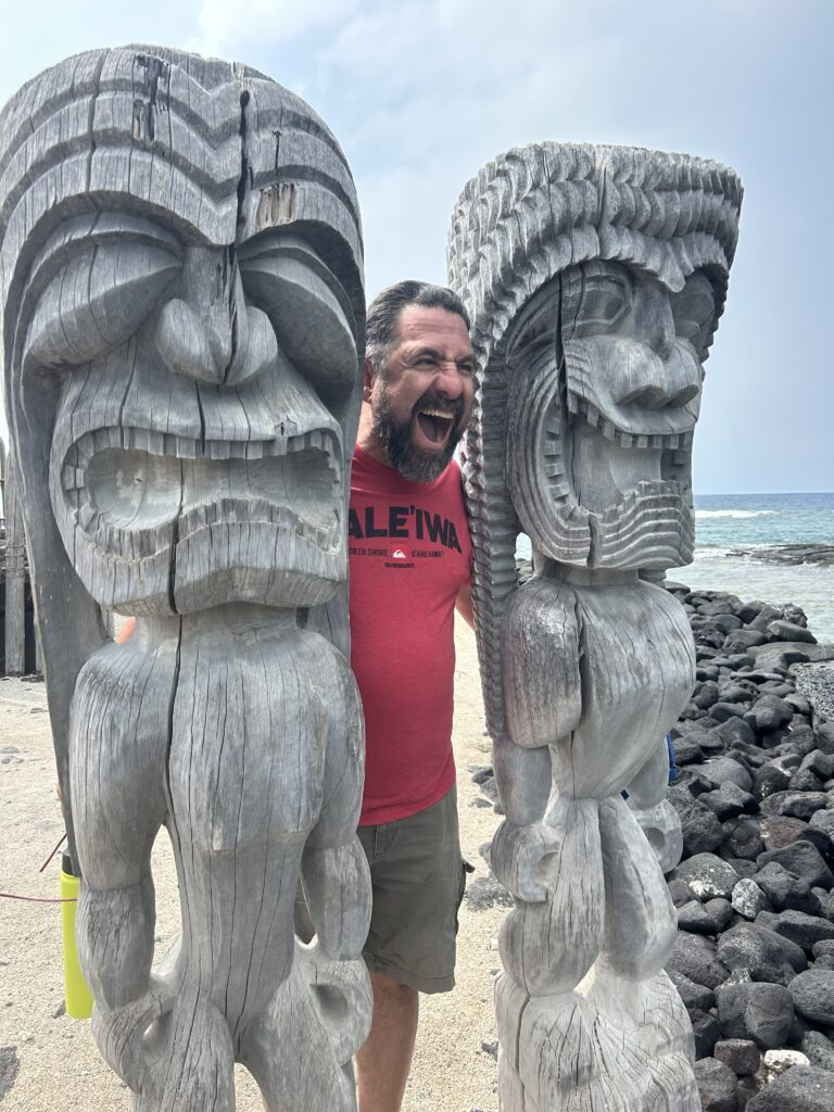 Views from the Puʻuhonua-o-Honaunau National Historical Park statues