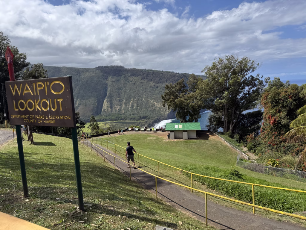 Waipio Valley Lookout view from the parking lot