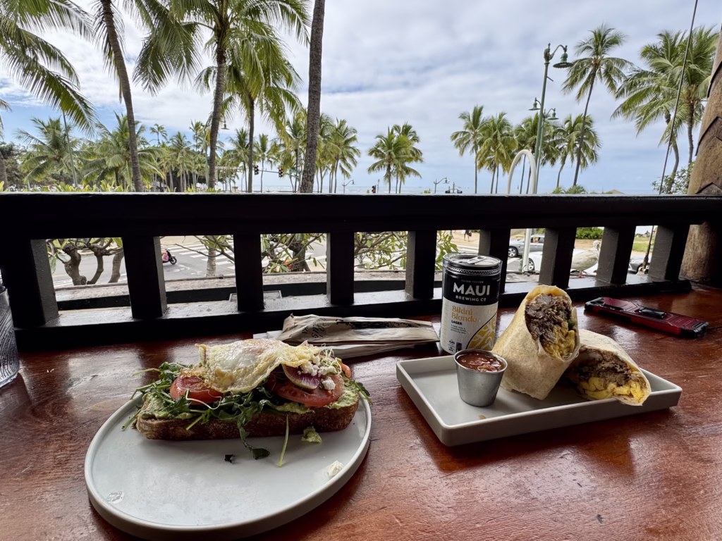 Breakfast at Lulu's overlooking Waikiki Beach