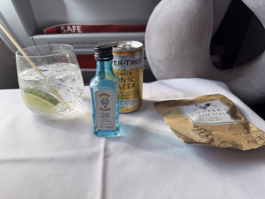 Delta Premium Select snacks and drinks