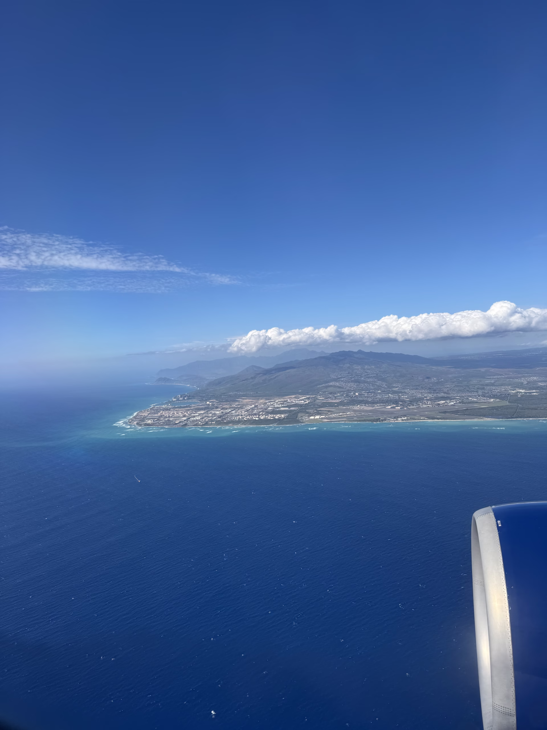 Landing in Honolulu from Delta Premium Select seats